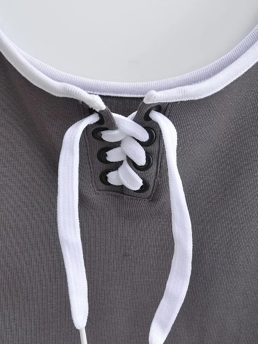 Women 2024 Summer New Fashion Strap Small Tank Tops Vintage Casual Female Camis Chic Tops