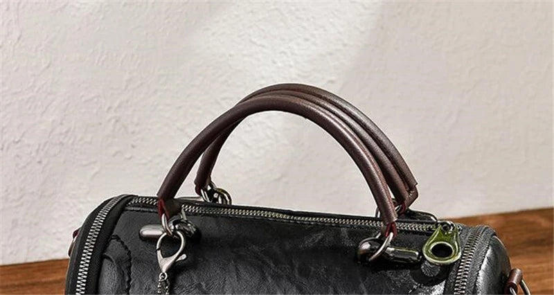 Fashion Women Shoulder Bag with Flower Pendant Ladies Totes Party Purse Boston Handbag Casual Female Messenger Crossbody Bags