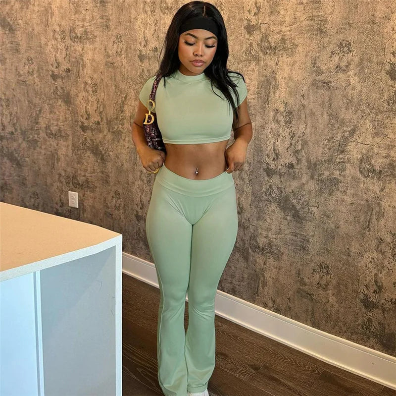 Women's 2 Piece Casual Outfits Short Sleeve Round Neck Tops Flare Leggings Sets Yoga Sweatsuit