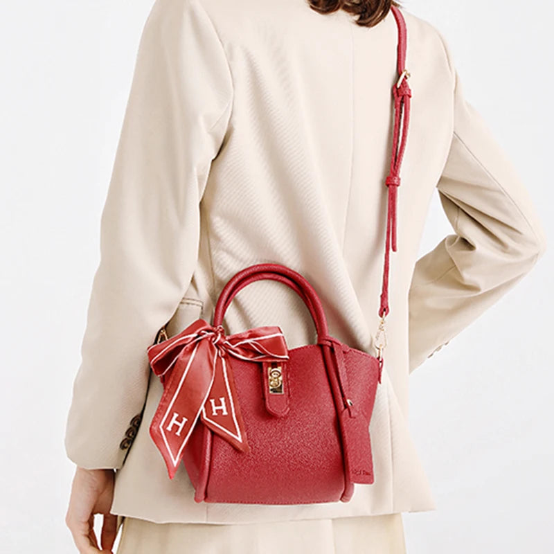 Women's Wedding Handbag Luxury Designer Brand Shoulder Crossbody Commuter Bags Fashionable Shopping Bag for Woman New in Handbag