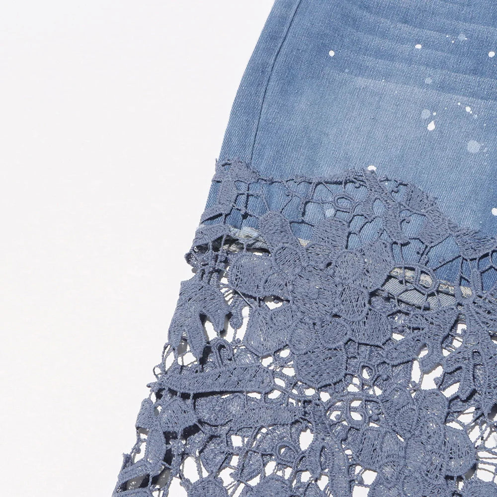 TWOTWINSTYLE Hollow Out Spliced Diamonds Loose Denim Pant For Women High Waist Patchwork Lace Casual Jeans Female Fashion Style