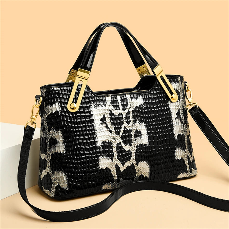 Fashion Trend Noble Women Handbag Python Pattern Luxury Ladies Party Handbag and Purse Elegant Wedding Party Casual Tote 2024