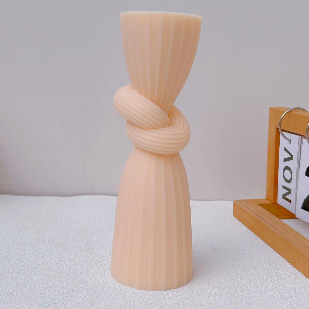 Cross Border Popular Knot Cylindrical Silicone Mold DIY Vertical bar Cylindrical Candle Silicone Mold Gypsum Aromatherapy Candle