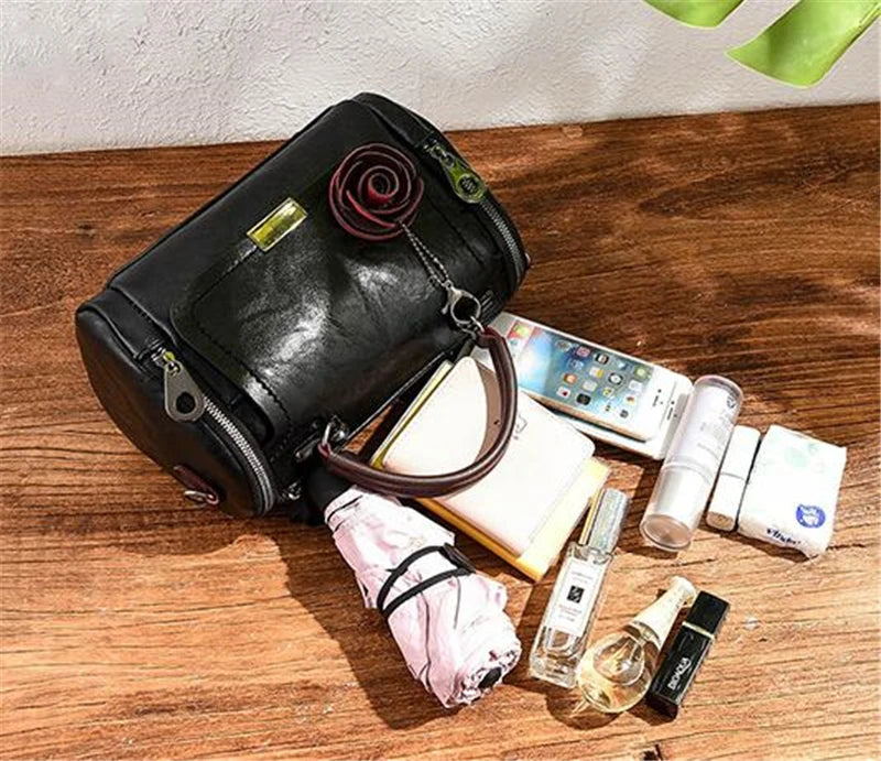 Fashion Women Shoulder Bag with Flower Pendant Ladies Totes Party Purse Boston Handbag Casual Female Messenger Crossbody Bags