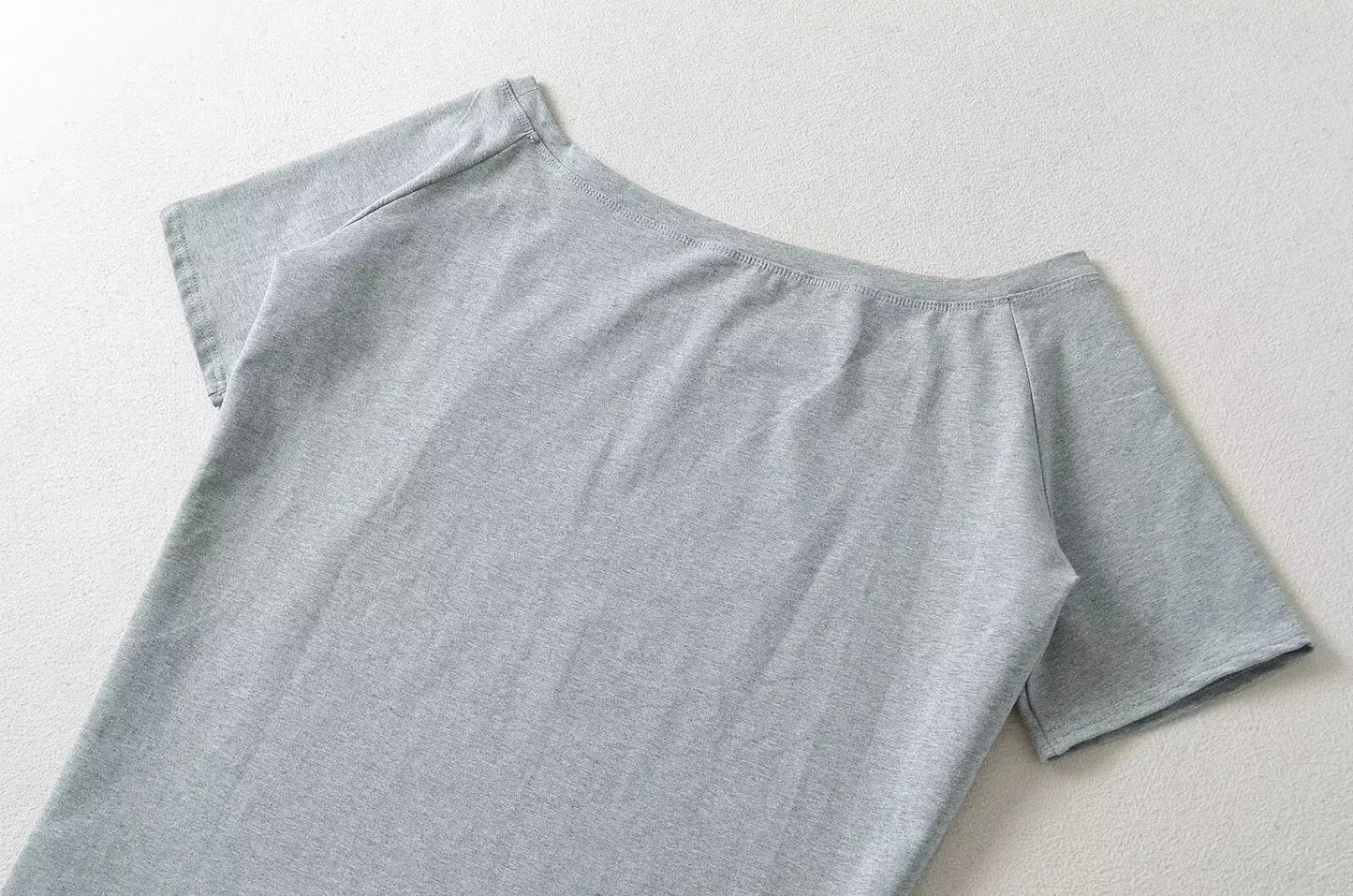 Women 2024 Summer New Fashion Loose Oblique Shoulder Off-shoulder Short Sleeve Retro Casual Chic Female Tee Shirt Tops Mujer