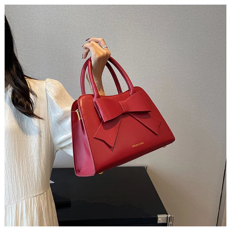 2025 New Luxury Wedding Clutch Bride Bag Elegant Red Bridesmaid Purse, Women's Fashion Handbag Versatile Small Evening Party Bag