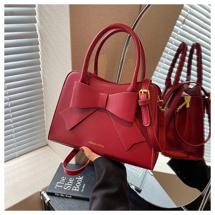 2025 New Luxury Wedding Clutch Bride Bag Elegant Red Bridesmaid Purse, Women's Fashion Handbag Versatile Small Evening Party Bag