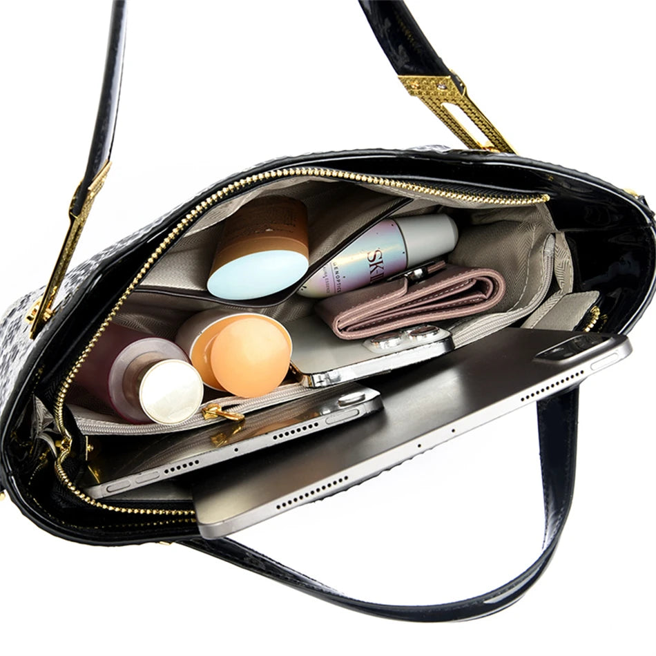 Fashion Trend Noble Women Handbag Python Pattern Luxury Ladies Party Handbag and Purse Elegant Wedding Party Casual Tote 2024