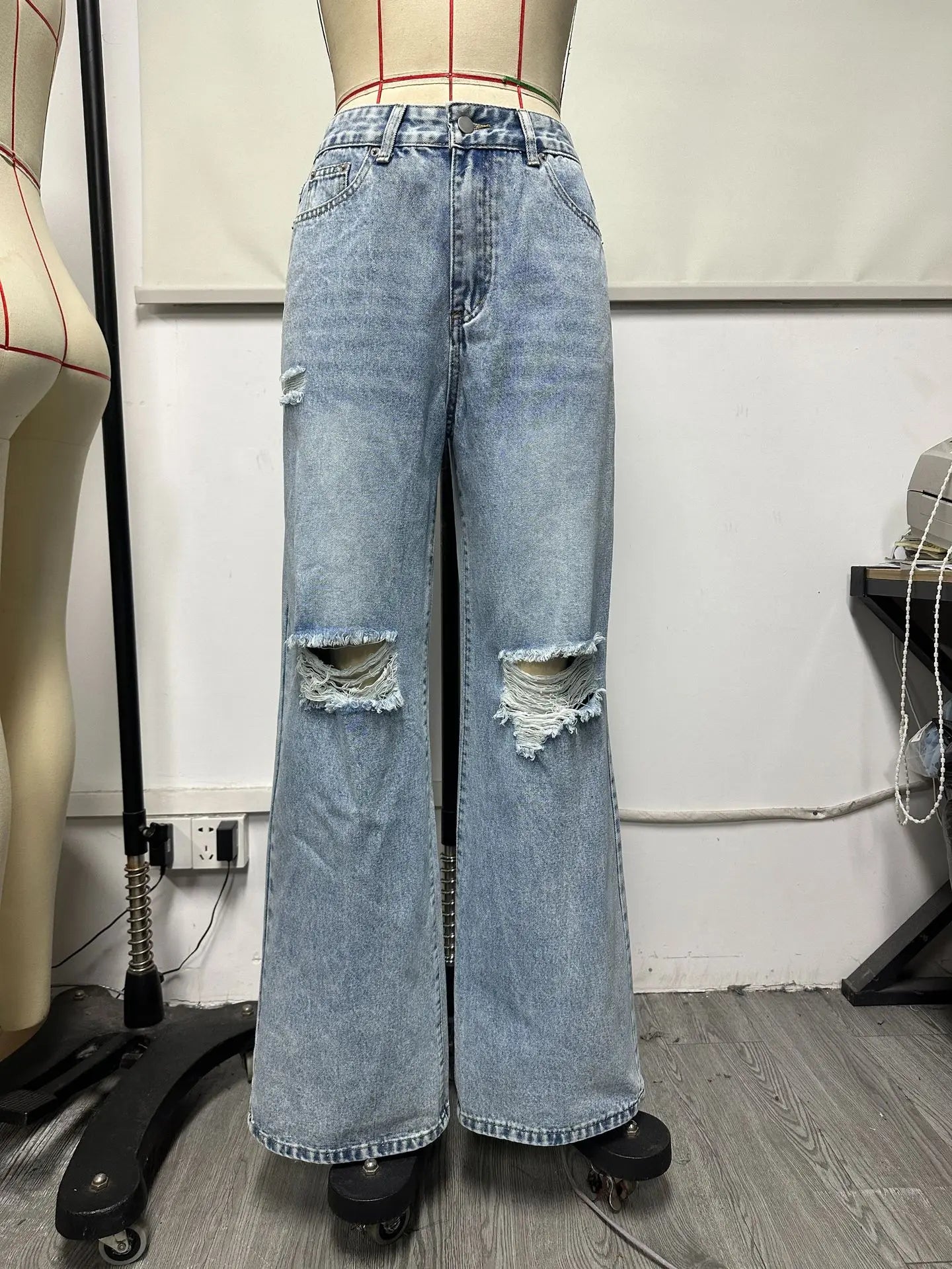 2025 Autumn New Women's Fashion Ripped High Waist Wide Leg Casual Jeans Boyfriend Jeans for Women