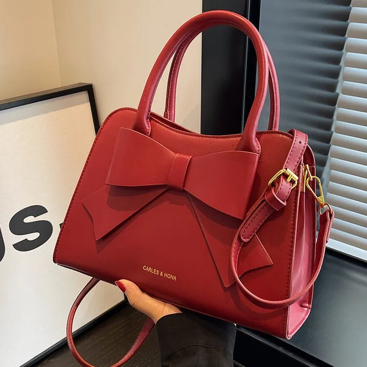 2025 New Luxury Wedding Clutch Bride Bag Elegant Red Bridesmaid Purse, Women's Fashion Handbag Versatile Small Evening Party Bag