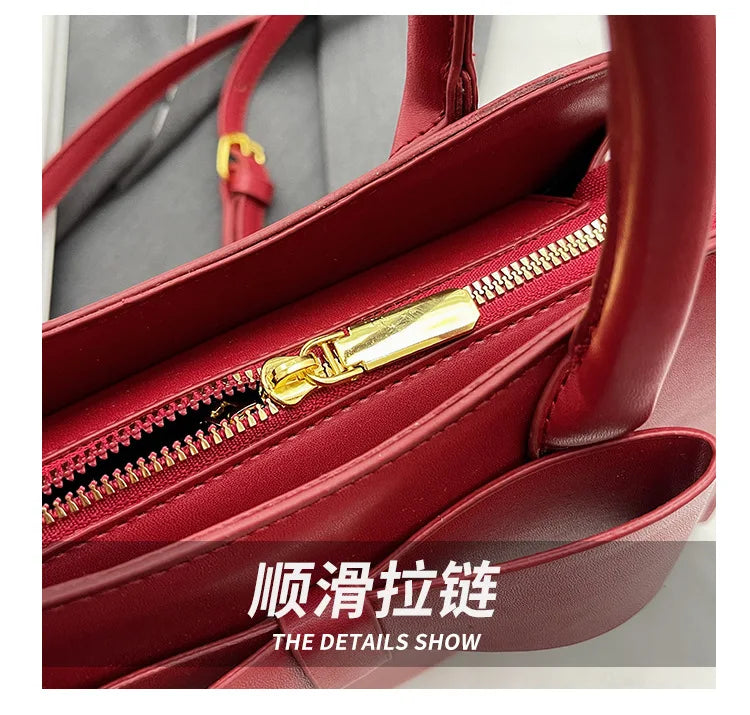 2025 New Luxury Wedding Clutch Bride Bag Elegant Red Bridesmaid Purse, Women's Fashion Handbag Versatile Small Evening Party Bag