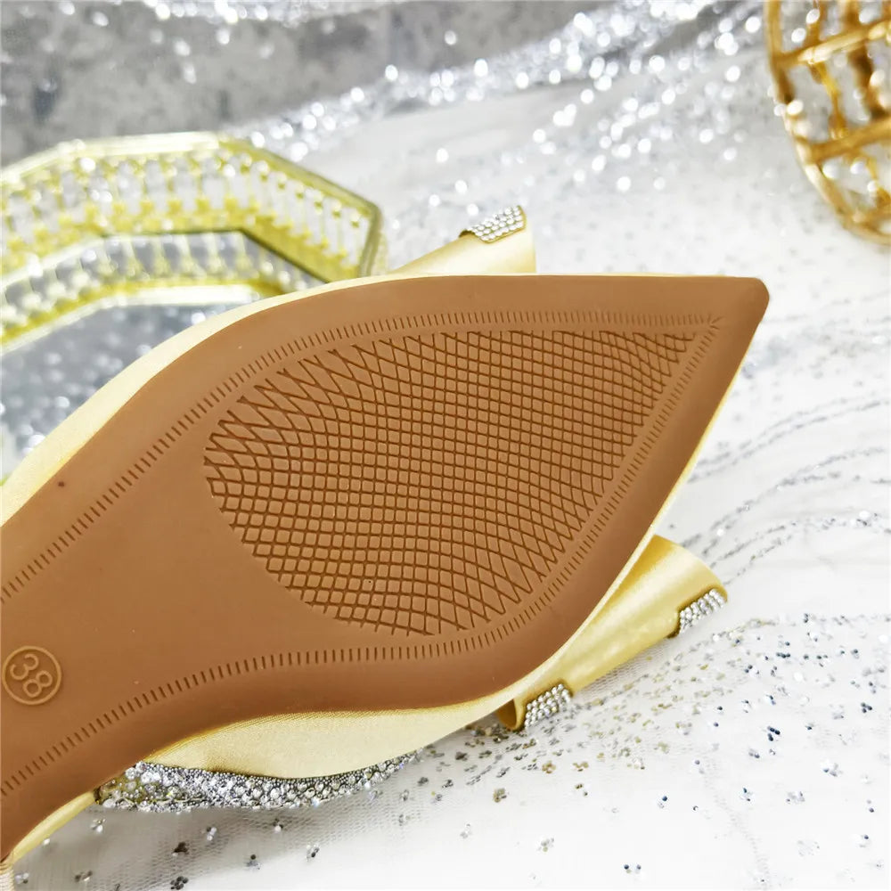 Med Heel Shoes for Women Hollowed Out Embroidery Rhinestone Italian Design Olive-green Color Pointed-Toe Shoes and Bags Set