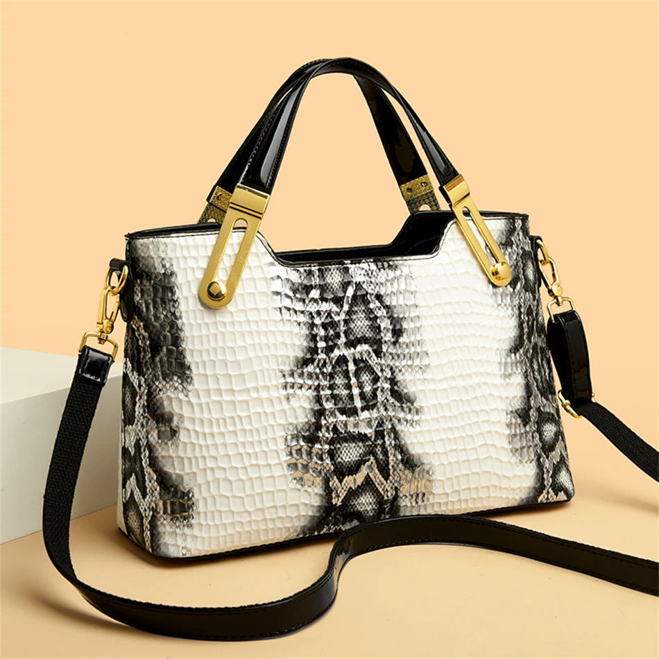 Fashion Trend Noble Women Handbag Python Pattern Luxury Ladies Party Handbag and Purse Elegant Wedding Party Casual Tote 2024